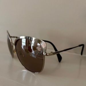 Draper James sunglasses